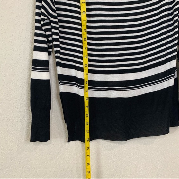 Zara Black & White Knit Sweater - Picture 7 of 9